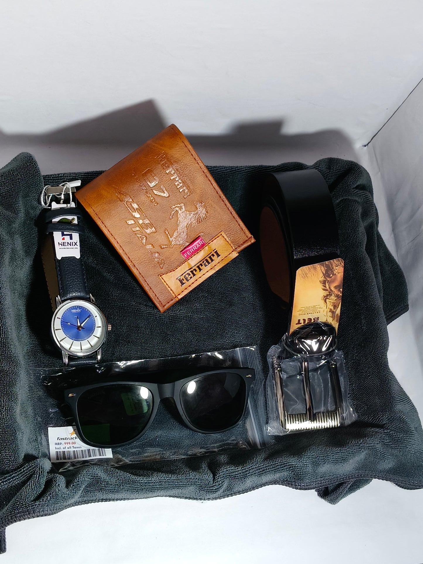 Men’s 4-in-1 Style Combo – Watch, Belt, Wallet & Sunglasses