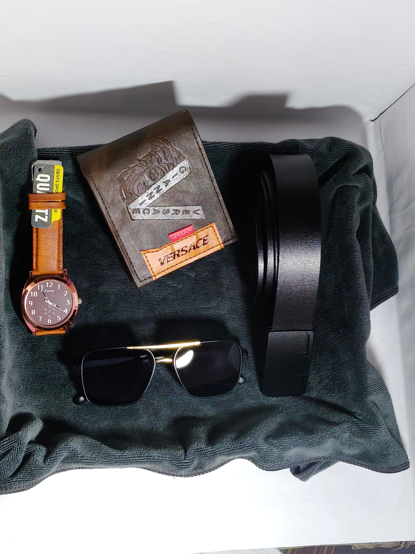 Stylish Men’s 4-Piece Gift Set – Watch, Belt, Wallet, Sunglasses