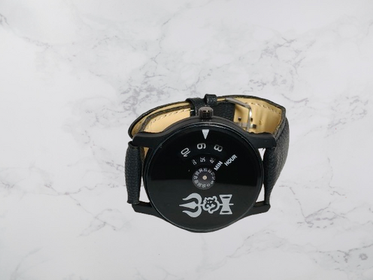 Trendy Analog Men’s Watch – Perfect Gift for Him